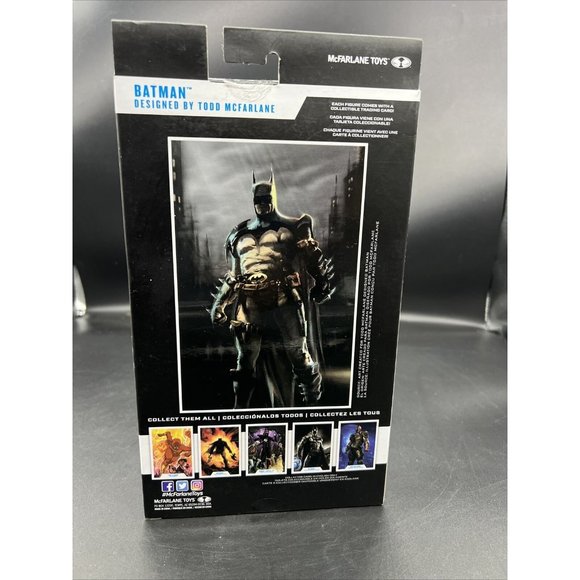 DC Multiverse Batman Designed by Todd McFarlane Variant 7” figure - Picture 5 of 14